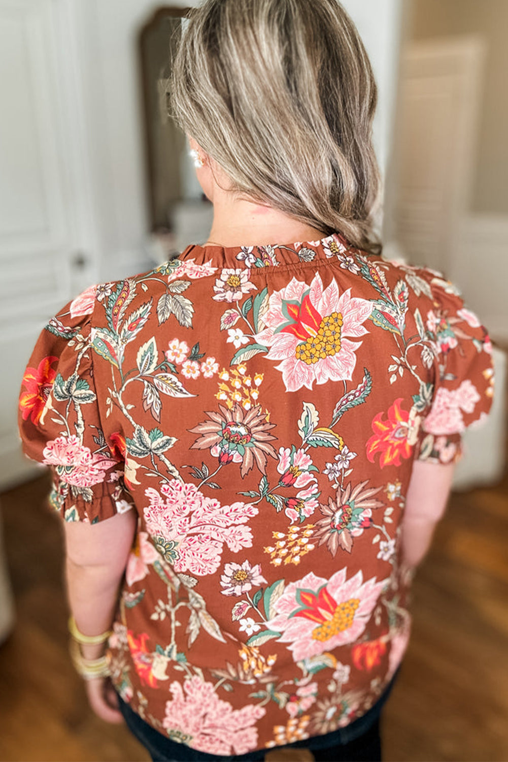 Brown Floral Stitched V Neck Frilled Trim Puff Short Sleeve Blouse